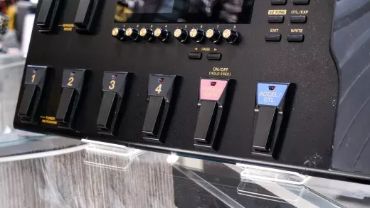 Store Special Product - BOSS - T100 Amp/Effects Processor